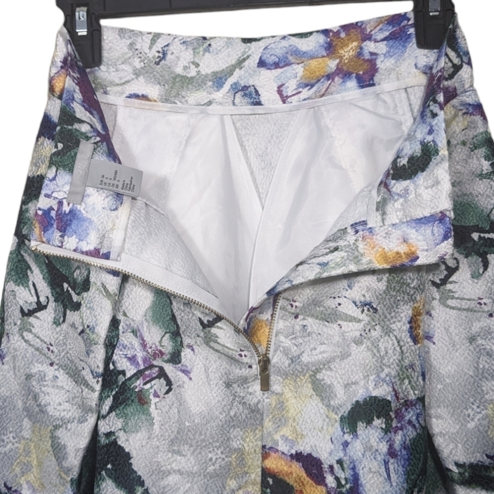 H&M Flowy Skirt 6 Bell Shaped Lovely Fall Zipper Floral Classy Calf Length - Picture 5 of 7